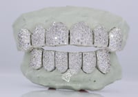 Image 3 of Vvs1 Moissanite Grillz