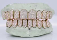 Image 2 of Vvs1 Moissanite Grillz