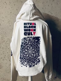 Image 4 of CVLT DAMEN HOODIE LANG WEISS