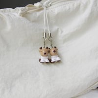Image 2 of cosy reindeer