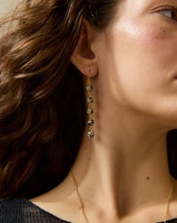 Image 2 of Pendientes Daven