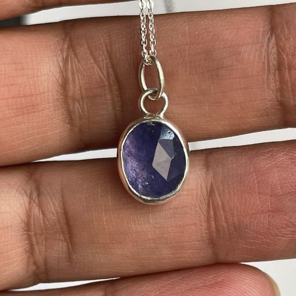 Image of Tanzanite Pendant