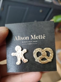 Duo de Pin's Bretzel/Manala