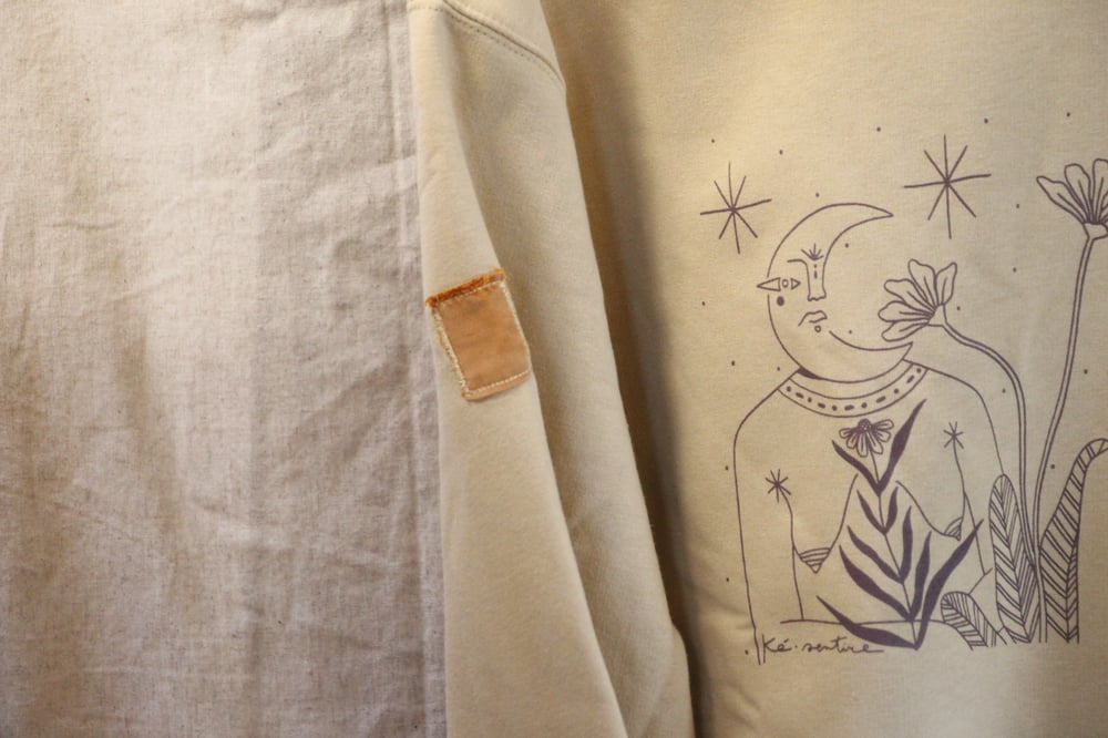 Image of sudadera CAMBIANDO DE PIEL