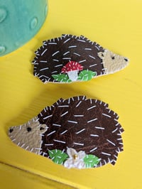 Image 3 of Hedgehog Hairslides