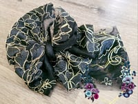 Gold on black Flowers