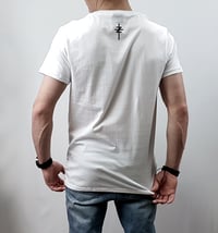 Image 2 of primal - white