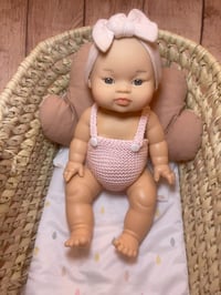Image 2 of Lee-Rose
