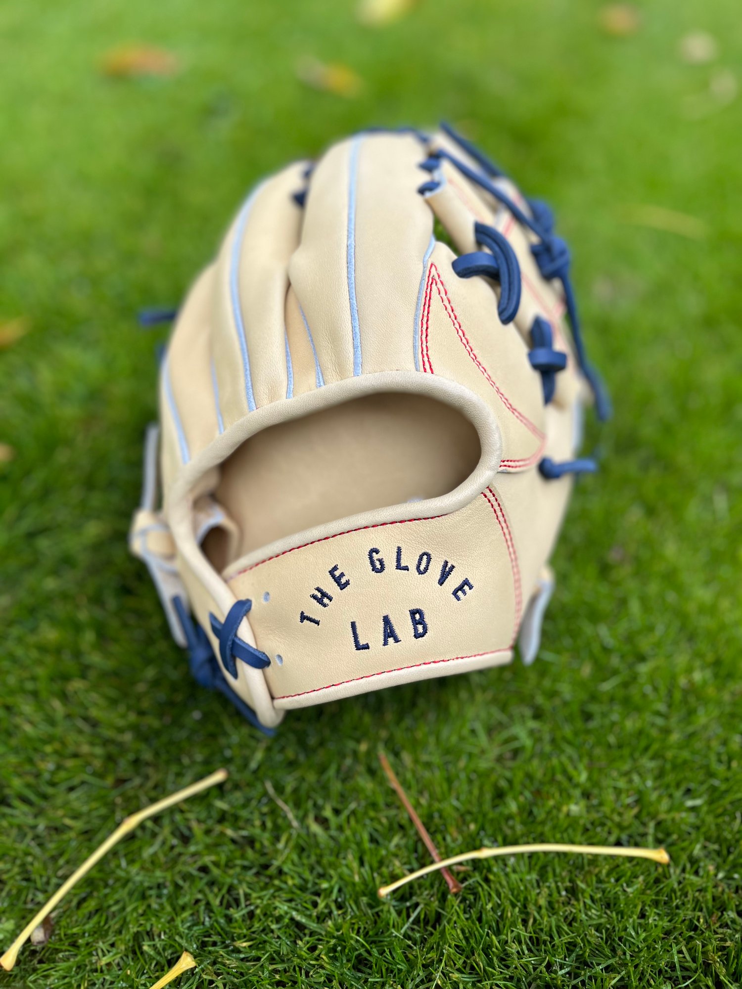 Image of 11.5" SG3 Blonde infielders Glove