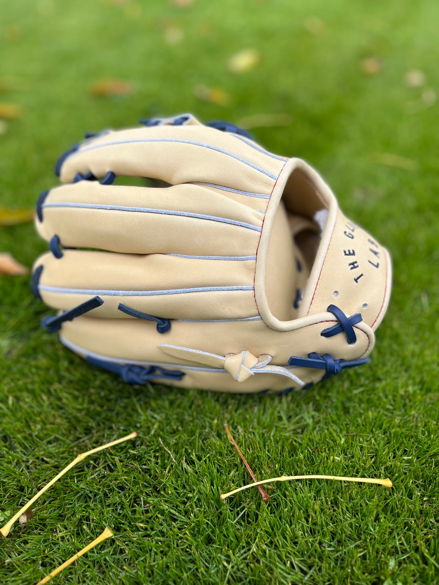 Image of 11.5" SG3 Blonde infielders Glove