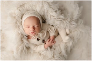 Image of 20% Off -  Premium Newborn Portrait Session