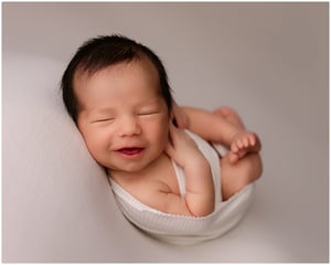 Image of 20% Off - Premium Newborn Portrait Session