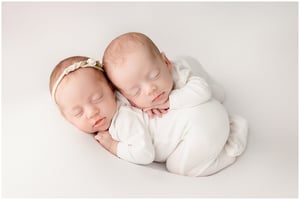 Image of 20% Off - Premium Newborn Portrait Session