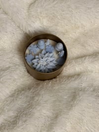 Image 4 of 8oz Holiday Hearth - Winter