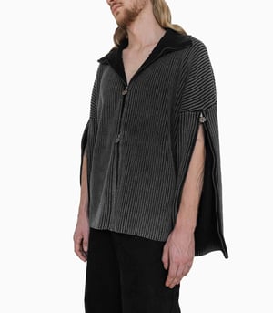 Image of PROTÉMOA - Triple Zip Cardigan