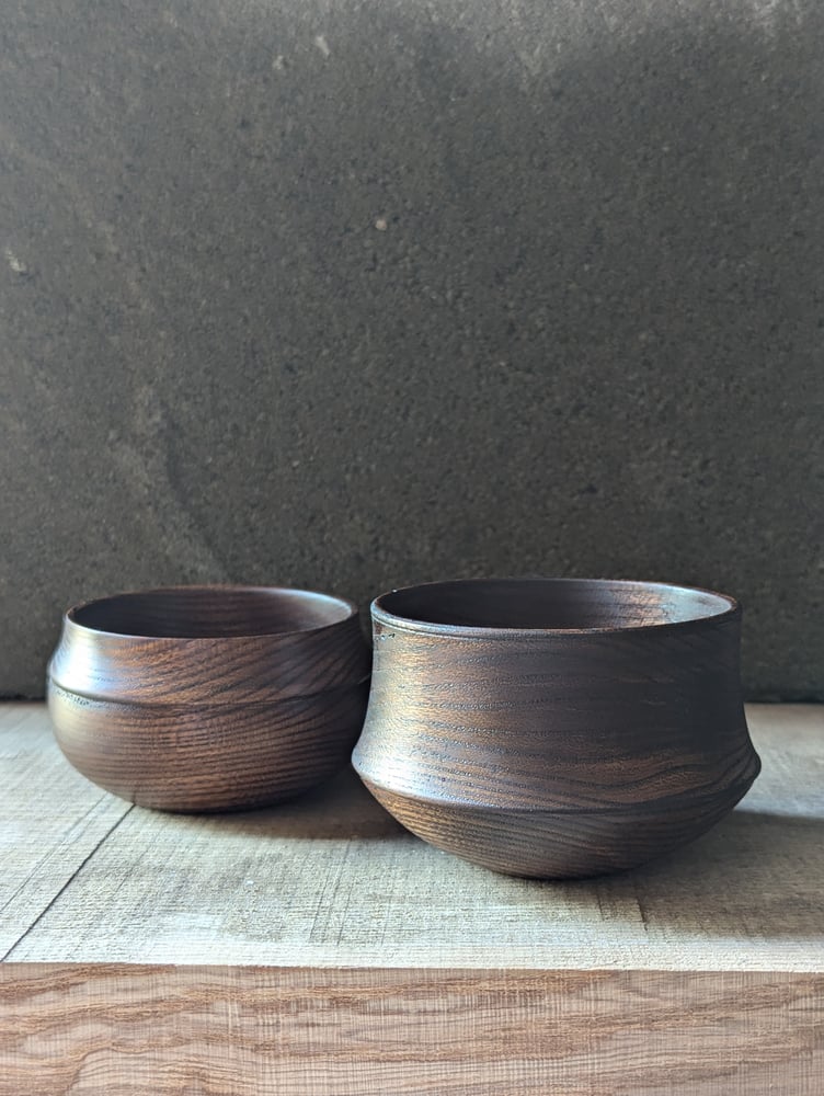 Image of Small Elm bowls