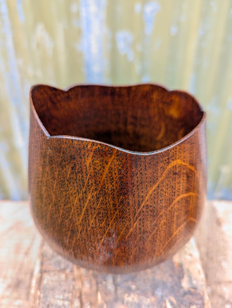 Image of Oak vessel #2