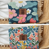 Image 1 of Pochettes zippées Salem "champ de fraisiers", "champ multicolors"