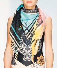 Image 1 of FOULARD RAINBOW.