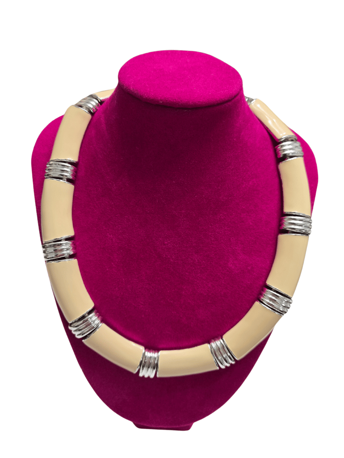 Image of Napier Cream/Sliver Necklace