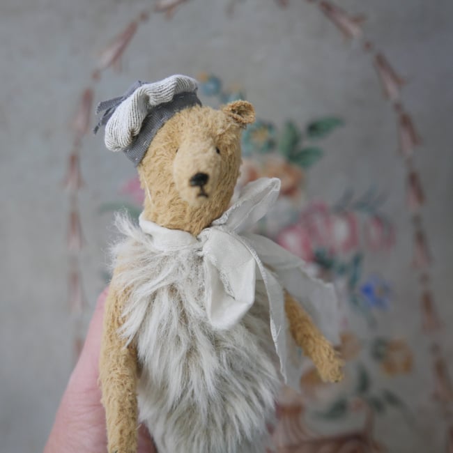 Howard, a miniature bear