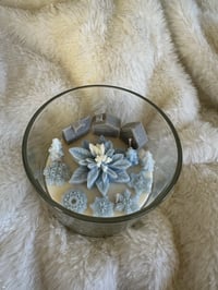 Image 1 of 16oz Holiday Hearth - Winter