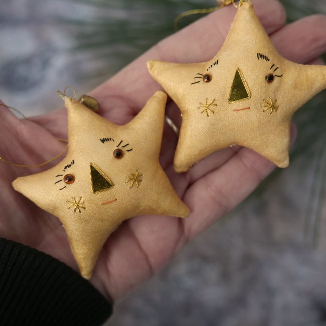 gilded star ornament