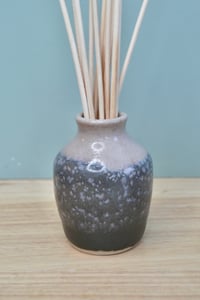 Image 3 of Diffuser/Vase- design 2