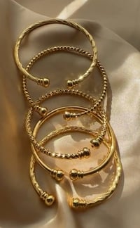 Baby bangles 