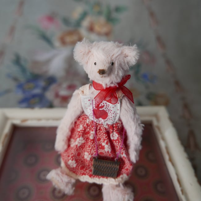 Rosa, a miniature pink bear