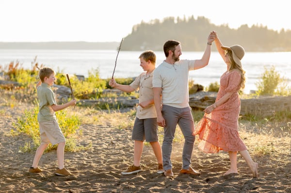 Image of Local Sunset Session - 2025 Retainer
