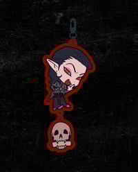 Image 1 of cazador + vellioth's skull linking charm