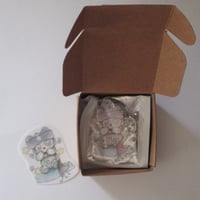 Image 3 of cozy companions mystery keychain box (1 left)