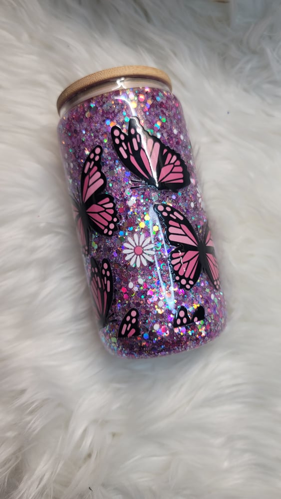 Image of Pink butterfly 16oz