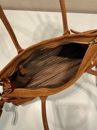 Image 17 of Prad