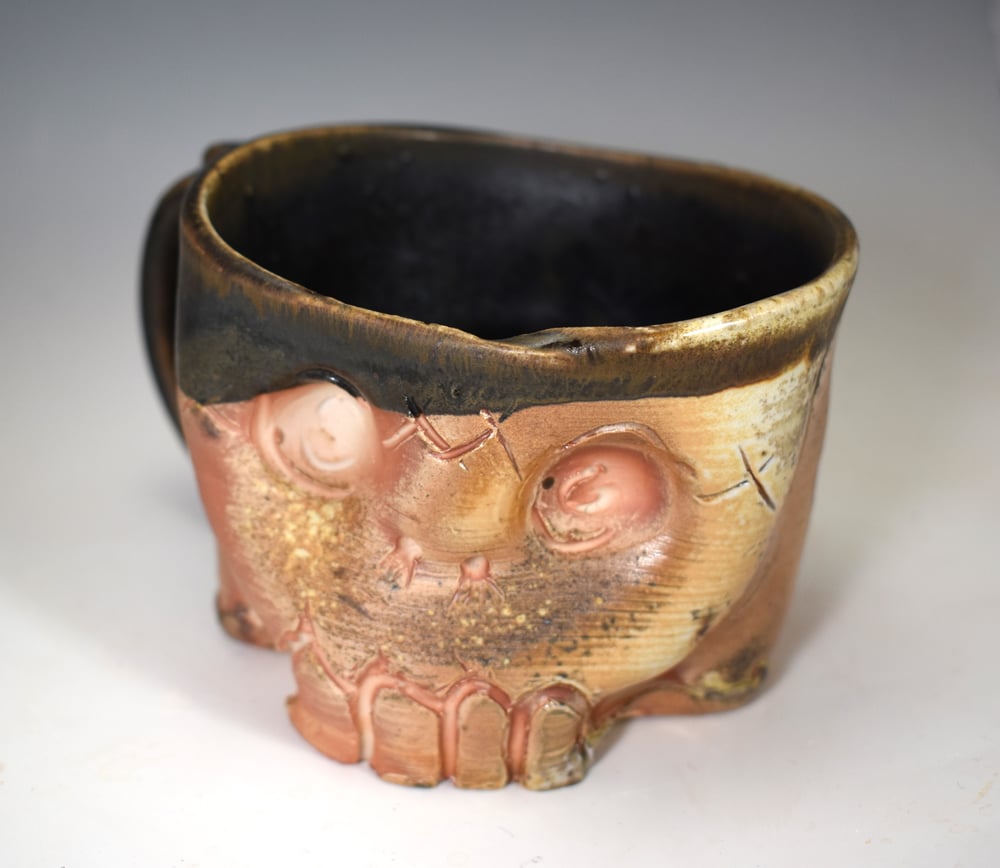 Image of Skull Mug 4