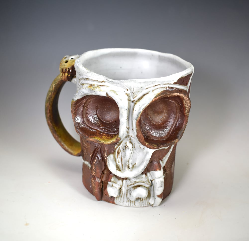 Image of Skull Mug 8