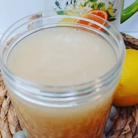 Image 2 of 16 oz Gold Sea Moss Gel 