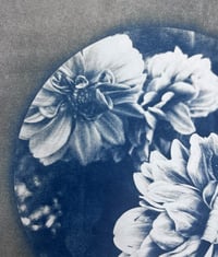 Image 4 of Flowers (Coffee Tone)