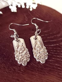 Image 2 of Moss Rose Pattern Earrings
