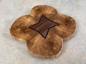 Image of Wooden Cloverleaf Trivet of Oak, Ash and Dark Walnut with an Epoxy Center, Hot plate