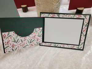 Image of Winter Cardinal (gift card/money holder)