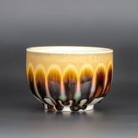 Image 2 of Gold Arches - Large Teabowl