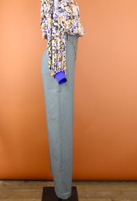 Image 1 of Pantalon art déco gris