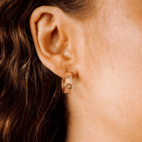 Image 2 of Moonbeam Glow