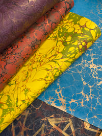 Image 10 of Bargain bundle of 10 sheets of real marbled papers