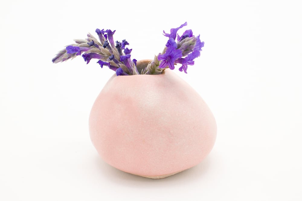 Image of pink bud vase (extra small)