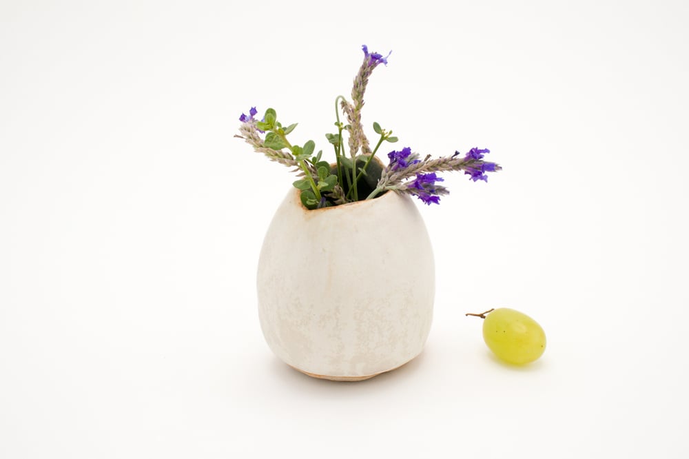 Image of warm white bud vase (medium large)