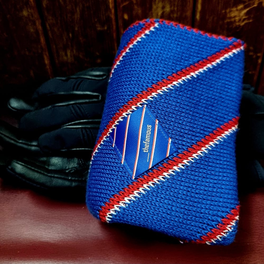 Image of Famous Colours Snood