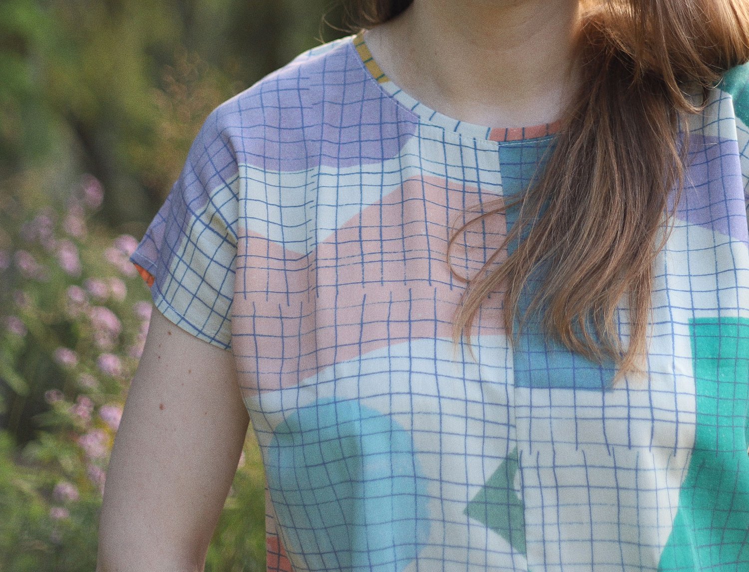 Image of SOFT CUTS GRID BLOUSE-TSHIRT